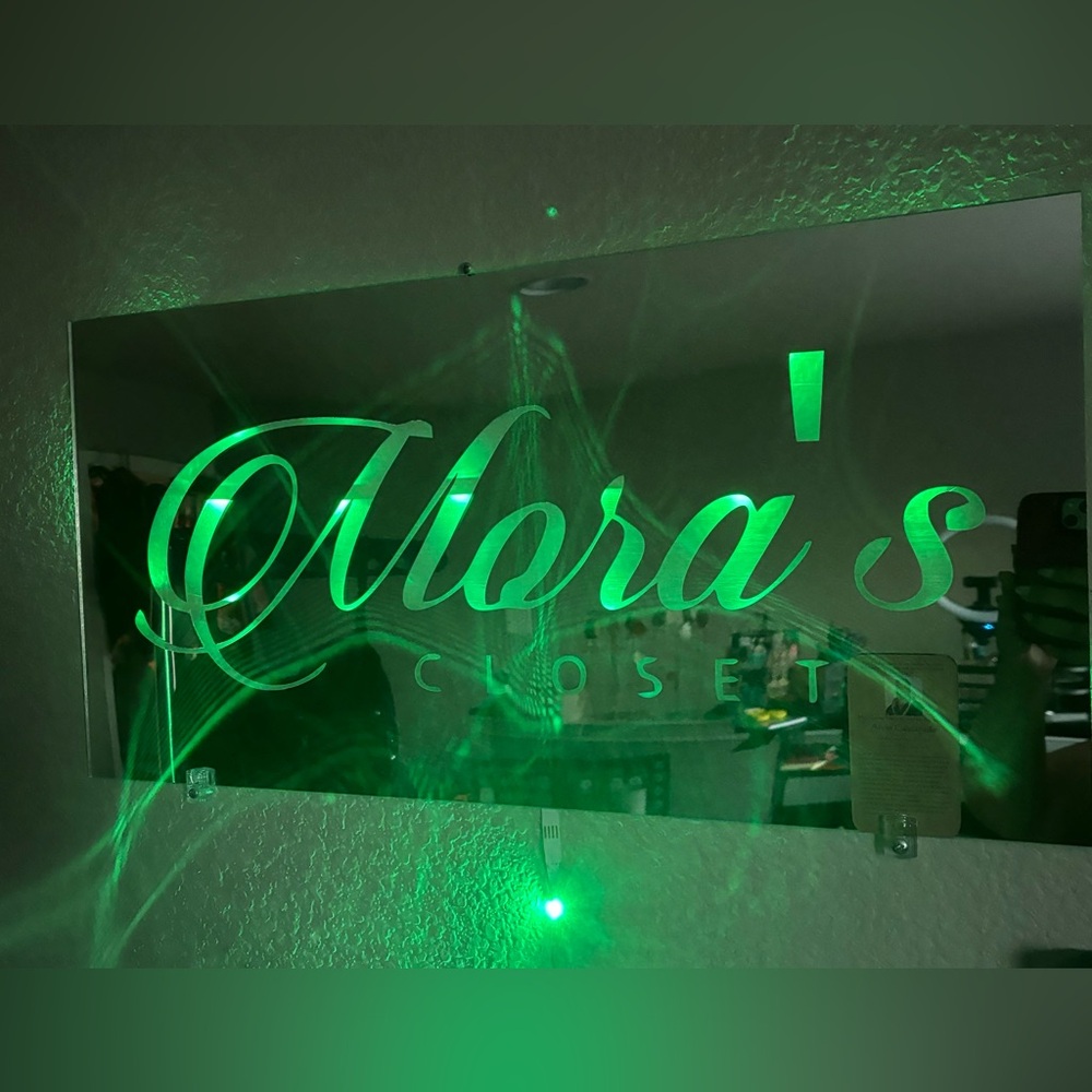 ♥️@Moracris431 is live! Please like this notification for live shows! - Picture 13 of 16